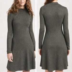 VINCE Knit Long Sleeve Dress
